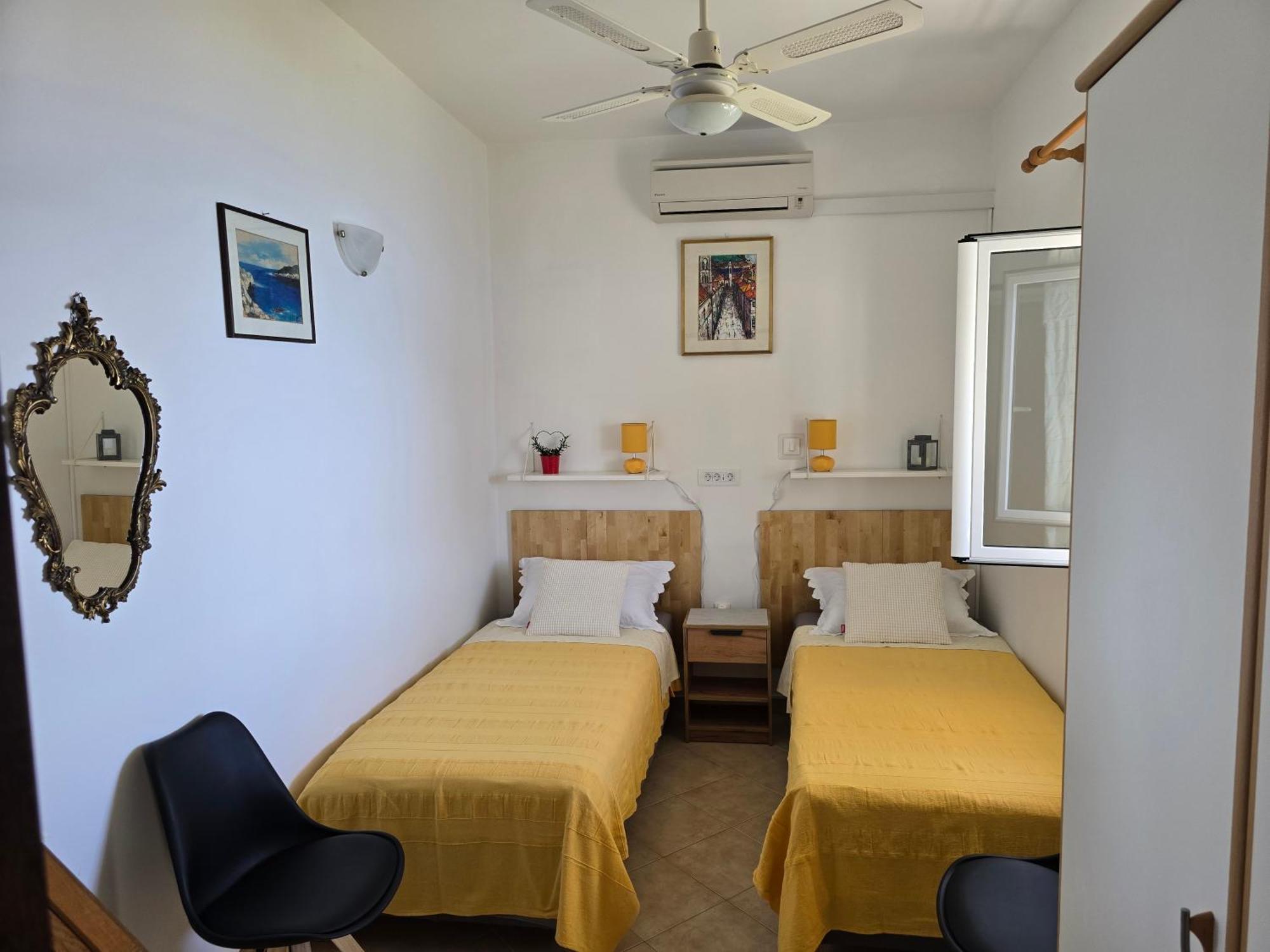 Bajo - Free Parking Apartment *